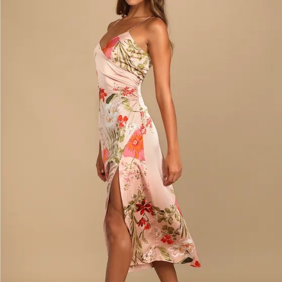 Lulu’s Remarkable Entrance Pink Floral Print Satin Midi Dress - Picture 2 of 4